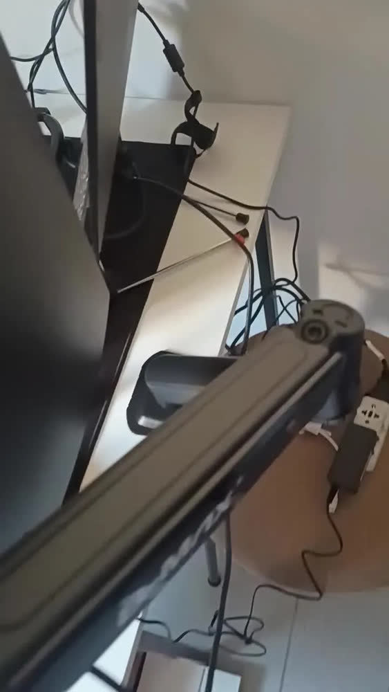 foto de Suporte para Monitores Articulado de Mesa de 12