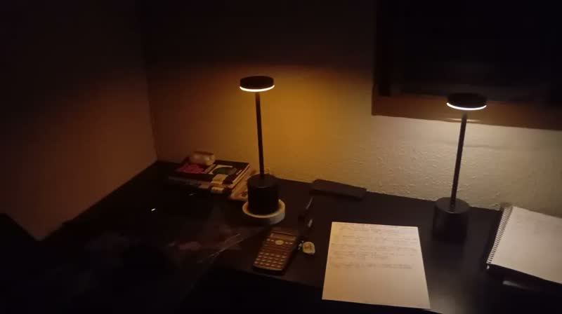 foto de Luminária Abajur Mesa Led Touch Sem Fio Marca Topyhome 3 Modos Dimerizável Fio Recarregável Candeeiro Quarto Sala Escritório Decoração Preto
