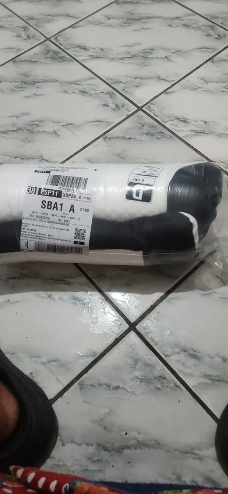 foto de Travesseiro Ortopédico NovoSono para Apoio Cervical, com Espuma Viscoelástica e Capa Lavável