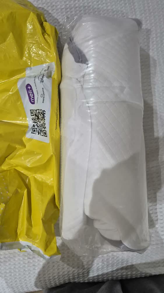 foto de Travesseiro Cervical Ergonômico NovoSono Borboleta de Espuma Viscoelástica