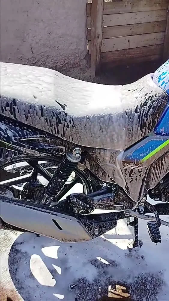 foto de Canhão De Espuma Snow Foam 1l Profissional Espuma Densa Engate Rápido Para Wap Kärcher Electrolux Vonder Bosch Branco