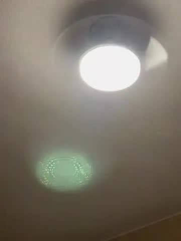 foto de Ventilador De Teto Retrátil 2 Em 1 Led Soquete E27 120w 20 Cm Branco Transparente Plástico 3
