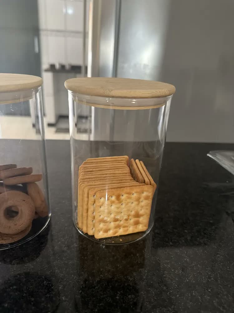 foto de Kit 3 Potes De Vidro Hermético 1000ml Tampa De Bambu Incolor