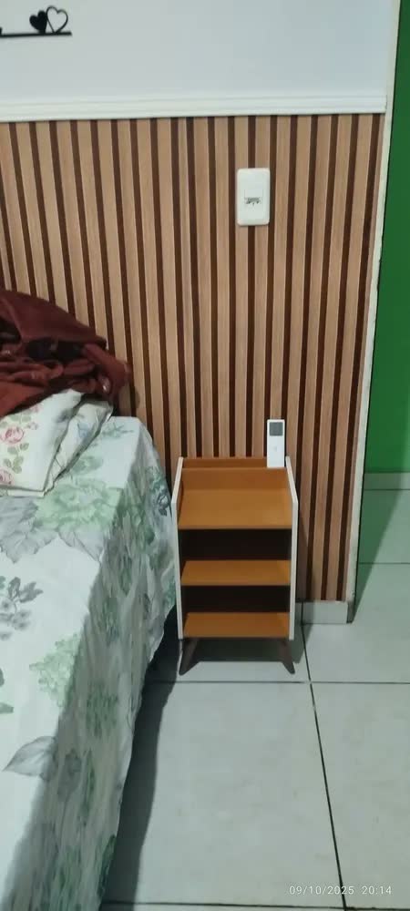 foto de Criado Mudor P/ Cama Box Compacto C/ Prateleira Max Cor Cinza/ Cinamomo