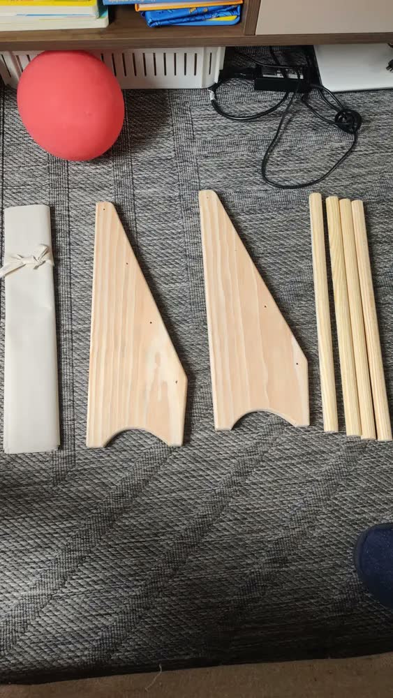foto de Porta Livros Infantil Mini Montessori Estante Organizador Rosa