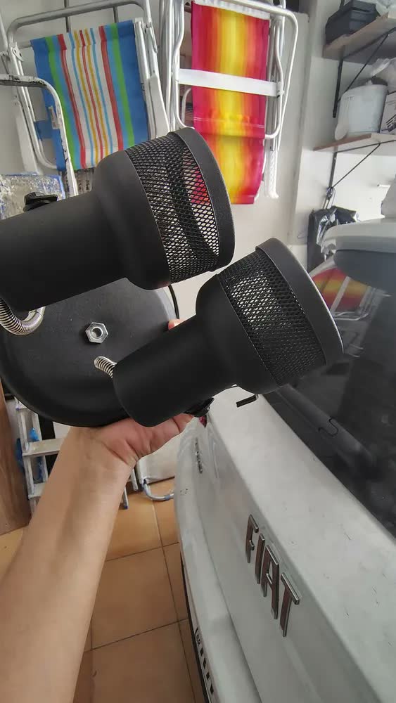 foto de Luminária Teto Spot Duplo Sobrepor Alumìnio Preto TelhaLed Articulável Industrial Bocal E27 Bivolt