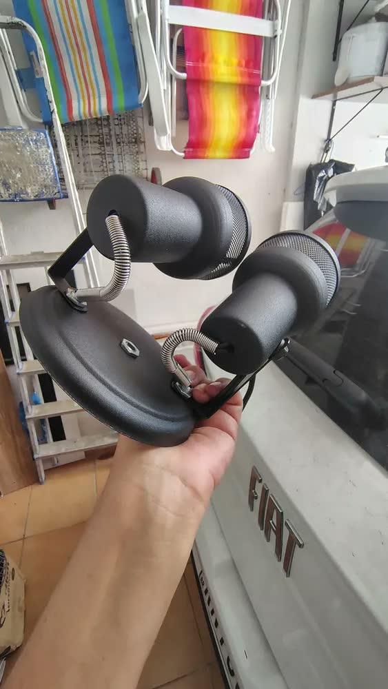 foto de Luminária Teto Spot Duplo Sobrepor Alumìnio Preto TelhaLed Articulável Industrial Bocal E27 Bivolt