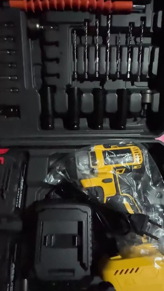foto de Chave De Impacto Profissional Com 2 Baterias Furadeira Parafusadeira Profissional Mandril 1,2 Quadrado Torque 350Nm 0-3500Rpm Velocidade Variel Carregador Bivolt Motor Sem Escova E Acessórios Maleta
