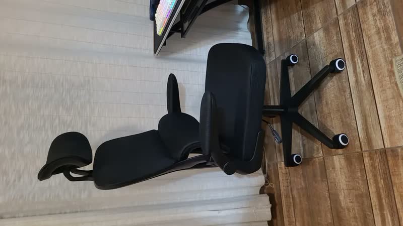 foto de Cadeira Escritório Ergonômica Supreme Ergon ARTYAN Confortável Estofado Mesh Com Suporte Lombar + Mouse Pad (Desk Pad)