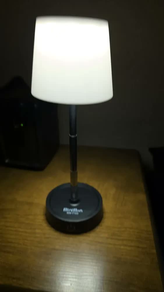 foto de Abajur De Mesa Touch Luminária Led Preto Recarregável Luz Aconchegante Quarto Sala Decoração Leitura Estudo Escritório Sem Fio Cúpula Altura Ajustável Lâmpada Amarela Cabeceira Moderna Bivolt UGGLA