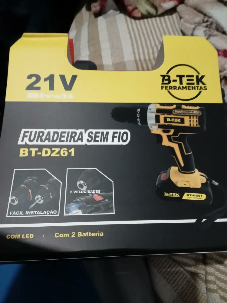 foto de Kit Parafusadeira Furadeira De Impacto 2 Baterias + Kit 46 Peças Profissional DEVILPREX