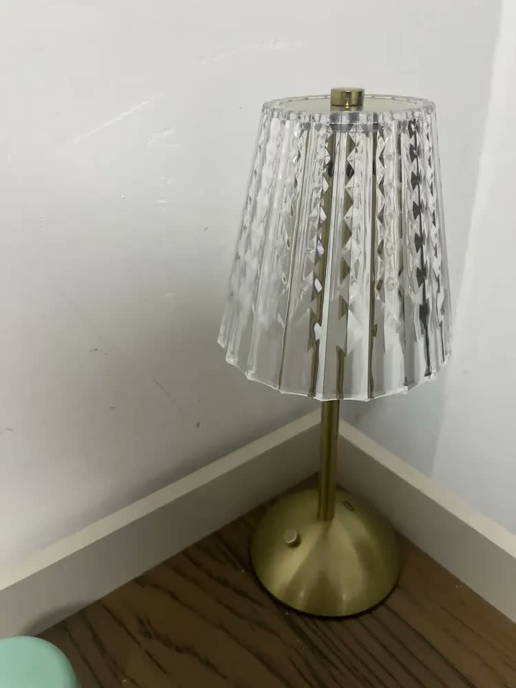 foto de Abajur de Mesa Led Luz Leitura Sem Fio Usb Moderna Touch Decorativa para Sala Quarto Cabeceira