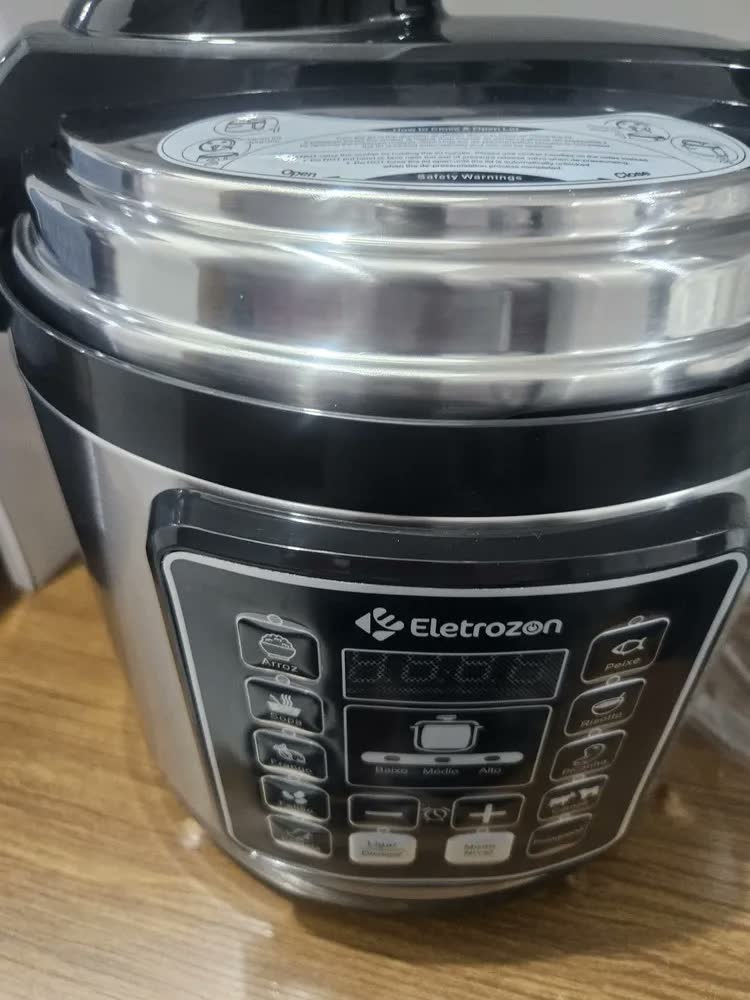 foto de Panela De Pressão Elétrica Eletrozon 6 Litros Desligamento Cor Prateado