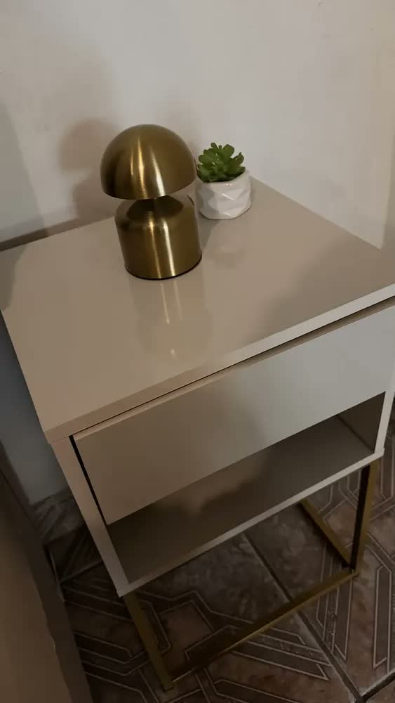 foto de Luminária Abajur De Mesa Led Recarregável Sem Fio Touch Led Redondo Prata Prateado