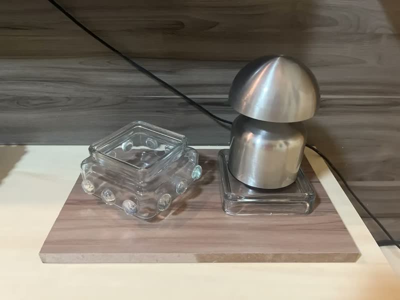 foto de Luminária Abajur De Mesa Led Recarregável Sem Fio Touch Led Redondo Prata Prateado