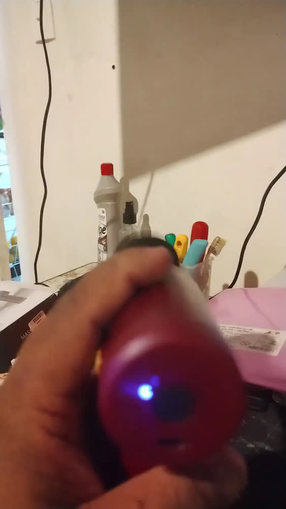 foto de Massageador Pistola Elétrica Profissional Muscular Portátil Aparelho Fisioterapia Liberação Corporal 6 Velocidades 4 Cabeças Recuperação Muscular Alivio Relaxamento - Remx Shop