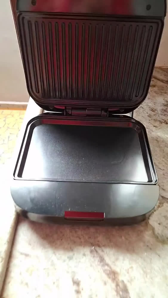 foto de Sanduicheira e Grill Kian Antiaderente 750W para 2 Sanduíches