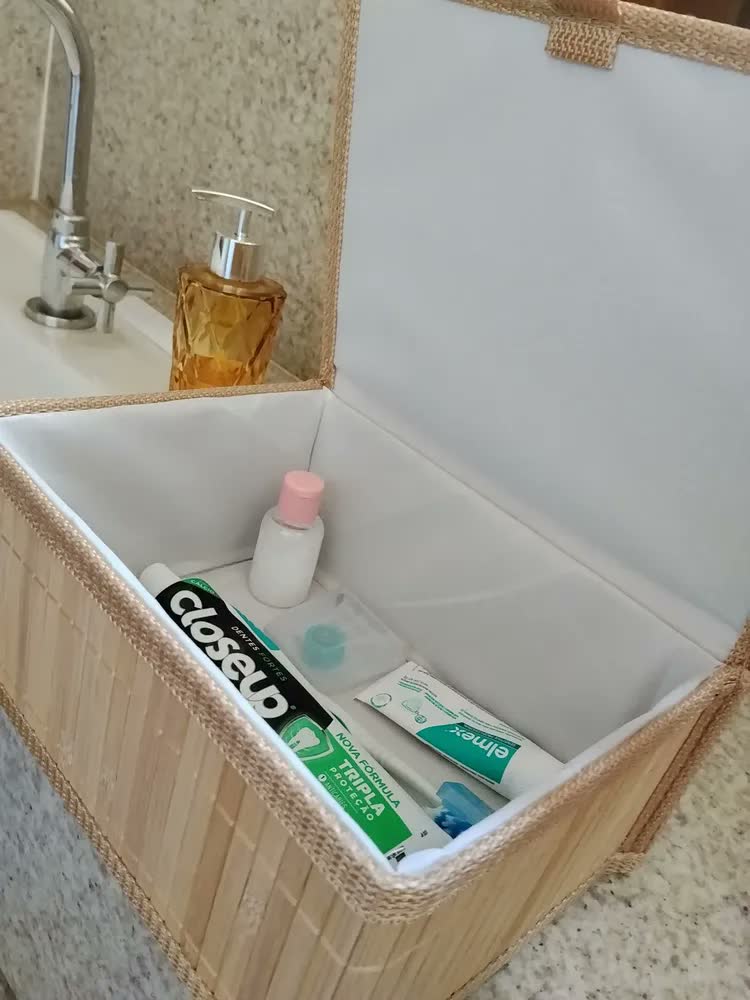 foto de Cestos Caixa Organizadora De Bambu 24x18 Com Tampa E Forro P Bambu