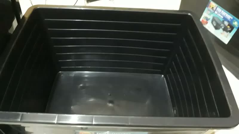 foto de Caixa Organizadora Multiuso Plástica 56 Litros Com Tampa Preto