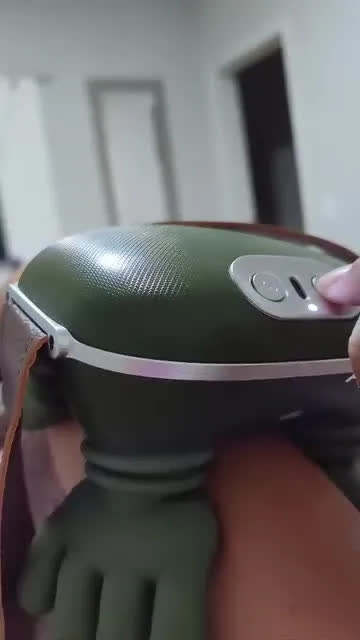 foto de Massageador Mãozinha 3D Creator Brasil Elétrico e Sem Fio com Aquecimento