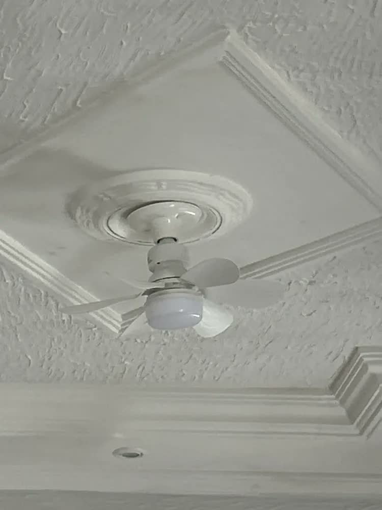 foto de Ventilador De Teto Led 6 Pás Branco Dry Tech 42 Cm 50hz/60hz Branco Plástico 6