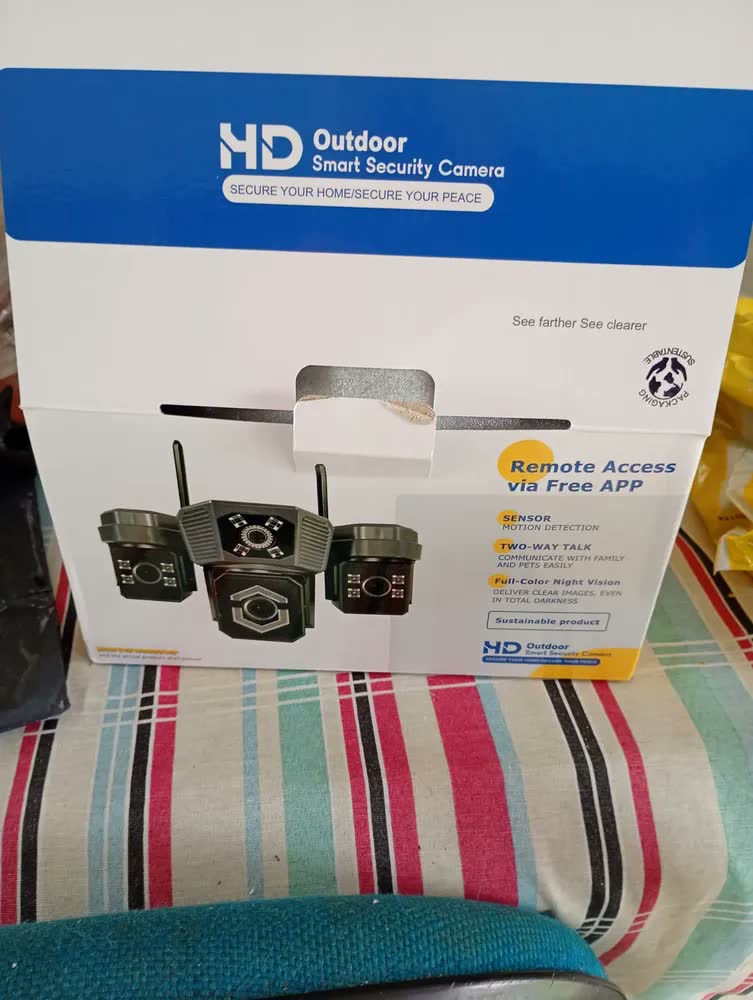 foto de Daoyee Câmera De Segurança Wifi Profissional 3 Lentes Preto 1080P