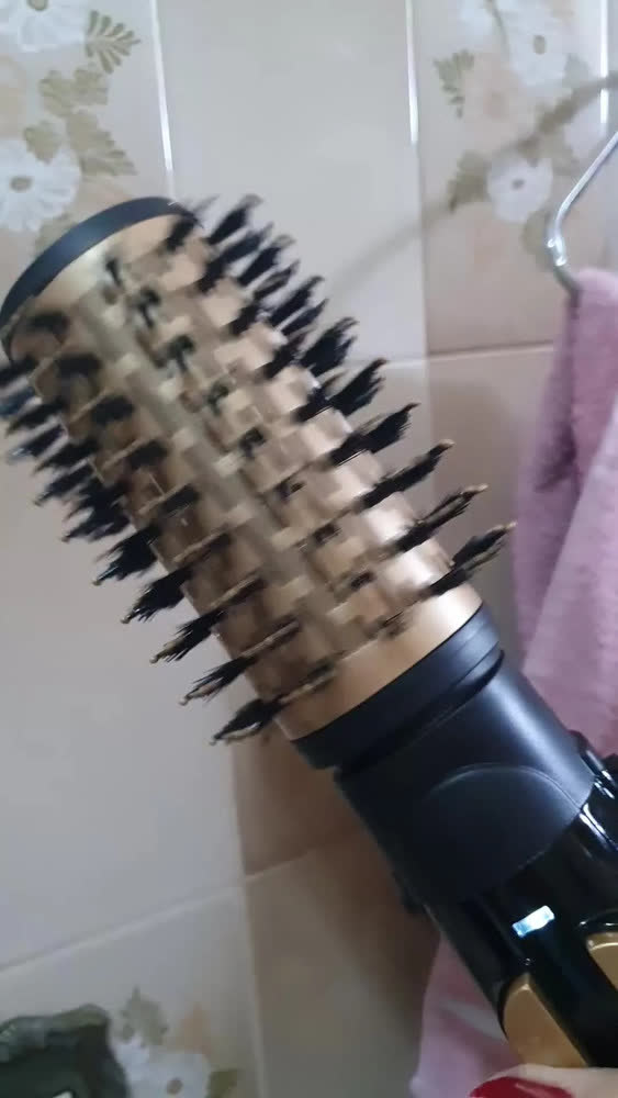foto de Escova Rotativa Britânia Ber21pd Escova Giratoria Bivolt Preto/dourado