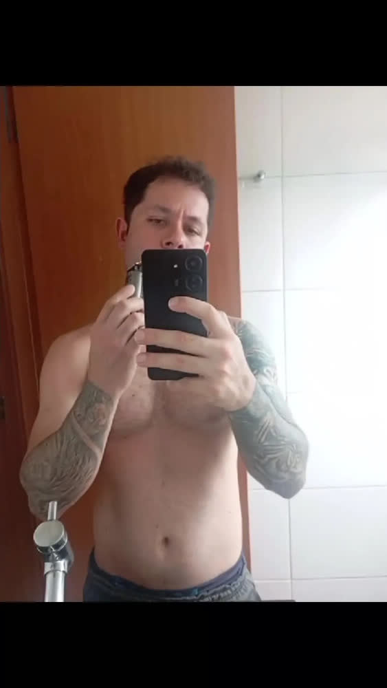 foto de Máquina Barbear Profissional Com Visor Elétrica Maquininha Dragão Dourado Recarregável Para Cabelo E Barba, Acabamento Hair Trimmer Preto E Dourado 127/220v