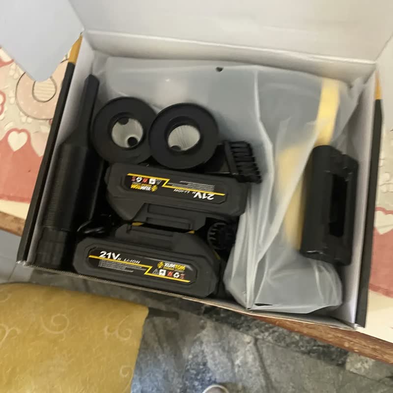 foto de Aspirador De Pó Soprador Bateria Recarregável De 21V Com Filtro Reutilizável Portátil Sem Fio Limpeza Completa Casa Automoveis