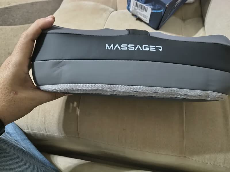 foto de Massageador De Pés Elétrico Buaerfa Portátil com Aquecimento E Rolos, Shiatsu, Massagem Para Pernas E Panturrilhas, Presente Para Homens E Mulheres, Ideal Casa E Escritório, 127/220V universal