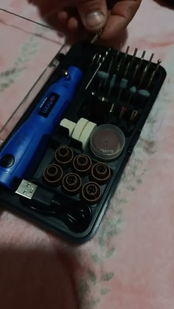 foto de Mini Retífica Portátil Kit Profissional 76 em 1 Potente Sem fio Recarregável