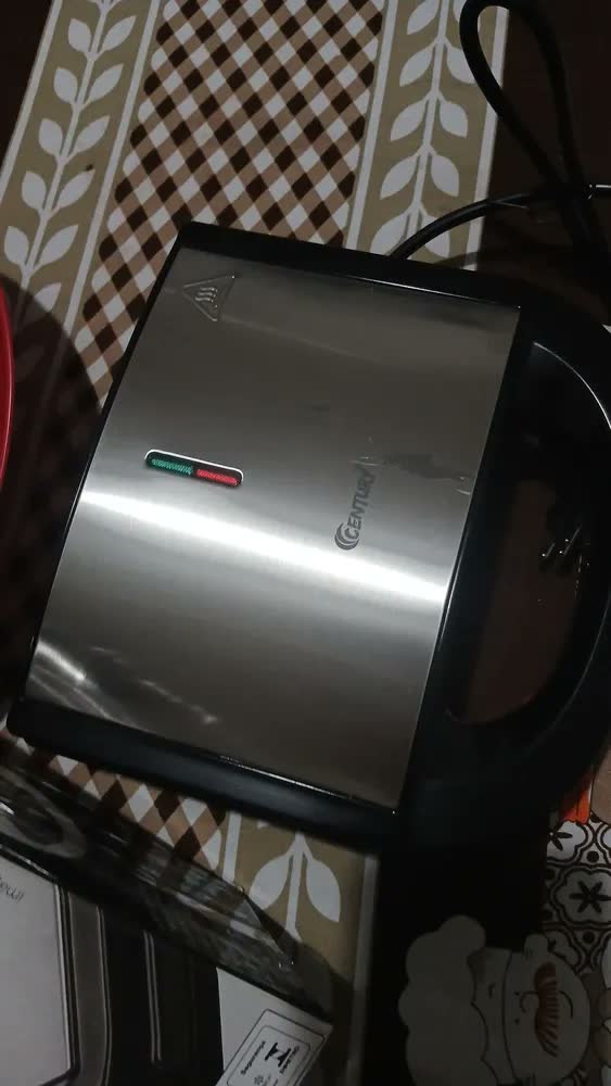 foto de Sanduicheira 2 em 1 Elétrica Grill Inox Antiaderente 750W