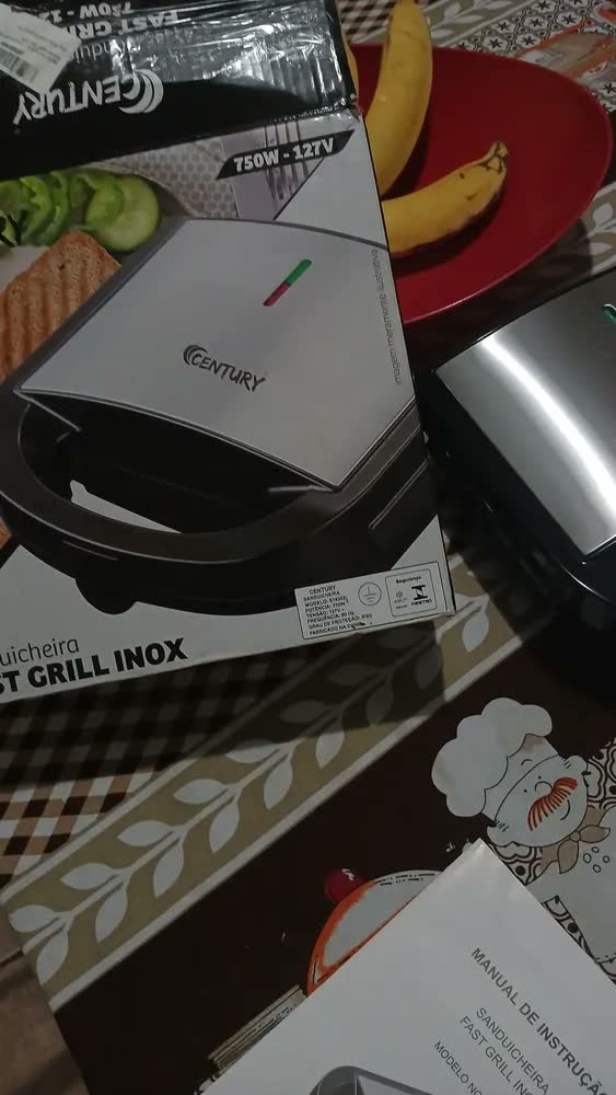 foto de Sanduicheira 2 em 1 Elétrica Grill Inox Antiaderente 750W