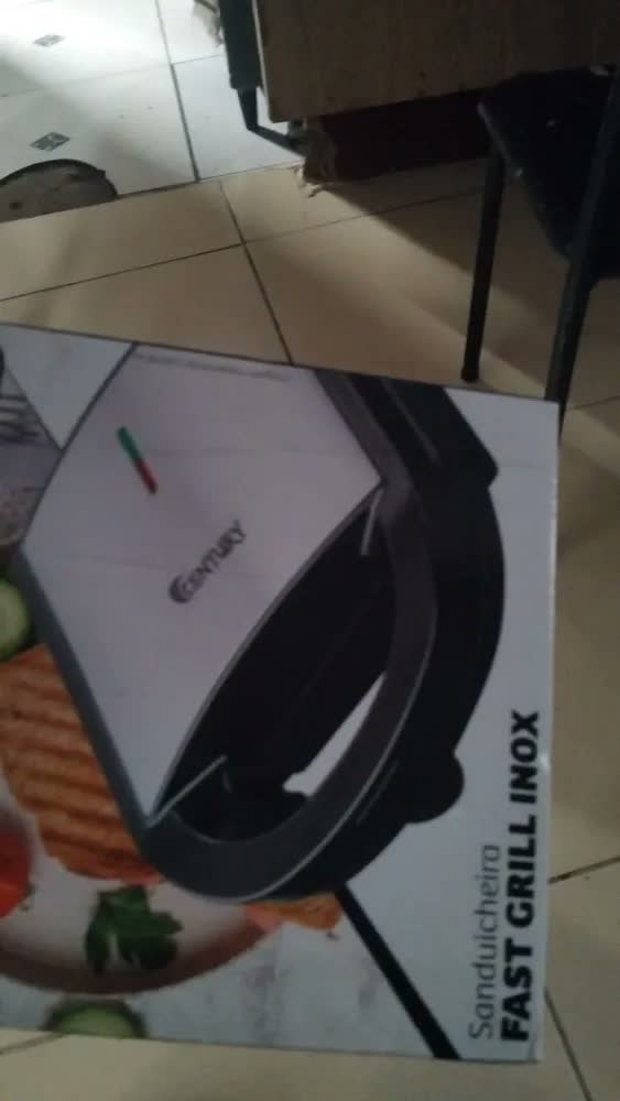 foto de Sanduicheira 2 em 1 Elétrica Grill Inox Antiaderente 750W