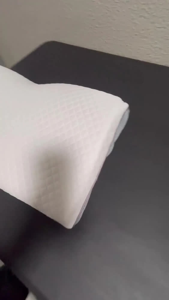 foto de BETWO Travesseiro Cervical Ortopédico Ergonômico de Espuma Viscoelástica, Formato Borboleta com Suporte para Pescoço e Ombros, para Dormir de Lado e de Costas, com Máscara para olhos, 60*36*12CM Cinza