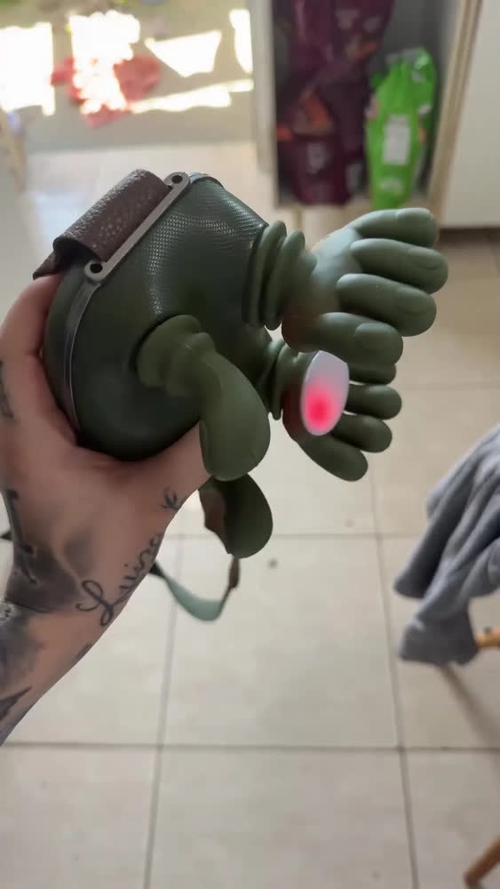 foto de Massageador Pescoço Ombro Mãozinha 3D Elétrico Com Aquecimento Recarregável Maozinha Portátil Relaxante Corporal Compacto e Prático Usar em casa ou Trabalho Cervical - DOK MEDICAL SUPPLIES