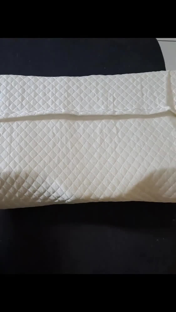 foto de Pluma Negra Travesseiro Cervical Ortopédico Borboleta 2 em 1, Espuma Viscoelástica de Memória, Ergonômico com Rolo de Pescoço, Suporte Cervical para Dormir de Lado e de Costas, Apoio Coluna,66*43*13cm