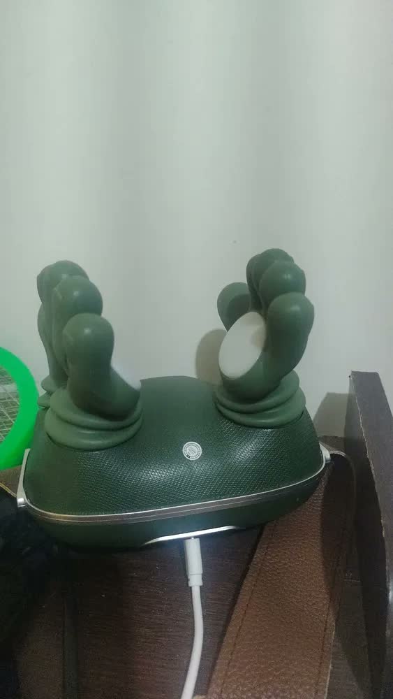 foto de Massageador Mãozinha 3D Pescoço Ajustável Ombro Recarregável Elétrico Com Aquecimento Massagem Relaxante Alivio Muscular Cervical Lombar Costas Tensão Dores Portátil Sem Fio USB-C Remx Shop