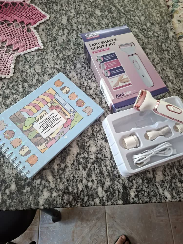 foto de Depilador Elétrico Feminino e Masculino Indolor 4 Em 1 Corporal Recarregável USB Aparador Íntimo Removedor de Pelos Facial Nariz Orelha Sobrancelha Sem Dor Portátil Multifuncional VETKA BEAUTY