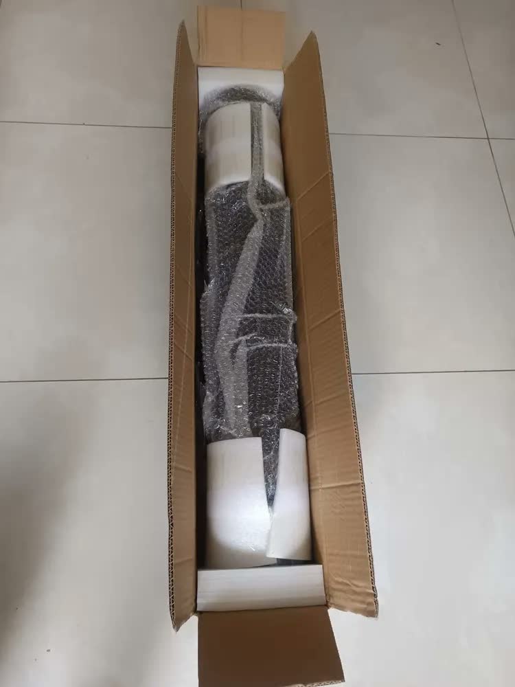 foto de Ventilador De Torre Silencioso Com 3 Velocidades E Timer 9h, Ventilador De Coluna XINGWON Com Controle Remoto, Oscilação 80°, Ideal Para Quarto, Sala E Escritório, Promove A Circulação De Ar