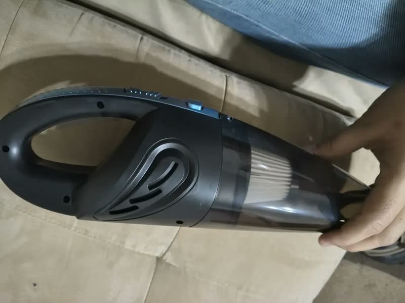 foto de Aspirador de Pó Portátil Sem Fio, Motor Potente 240W, 60000RPM e Sucção 12000Pa, Bateria Recarregável 6000mAh, Aspirador de Mão com 3 Bicos, 3 Filtros Laváveis, 25min Autonomia para Carro Casa Escritó