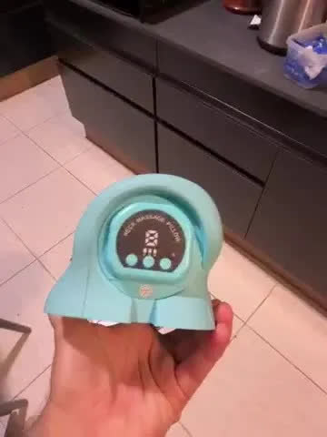 foto de Massageador Pescoço Cervical Almofada Massageadora Dores Massagem Com Aquecimento Vibração Estimulação Elétrica Relaxamento Descanso Conforto Azul-celeste 127/220v Púz