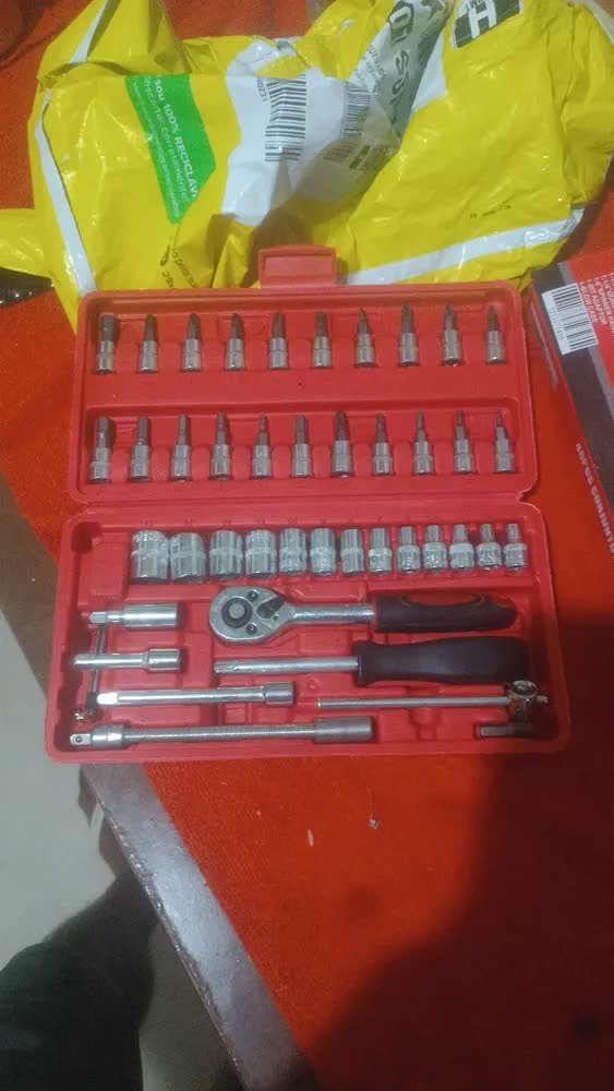 foto de Jogo Chave Canhão Cachimbo Soquete Sextavado com Catraca Reversível 46 Peças Kit Ferramentas Profissional Aço Cromado Bits Torx Allen Phillips Fenda Oficina Mecânica Automotiva Manutenção