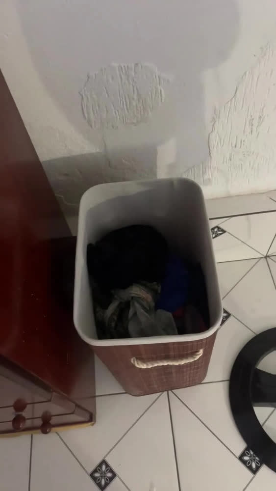 foto de Cesto de Roupa Suja Organizador Bambu 72L com Tampa e Alças Dobrável Grande para Lavanderia Banheiro Quarto Multiuso Marrom