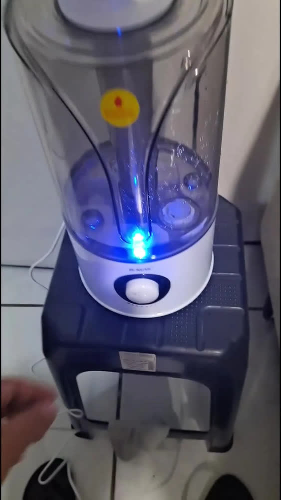 foto de Umidificador de Ar Grande Profissional Ultrassônico Silencioso 3,5 Litros Bivolt Melhor Umidificador para Ambiente Grande Luminária Led Purificador Climatizador Escritório Quarto Sala