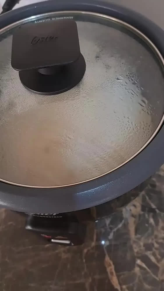 foto de Panela Elétrica De Arroz Diamondtech Oster Black 1,2l Oster