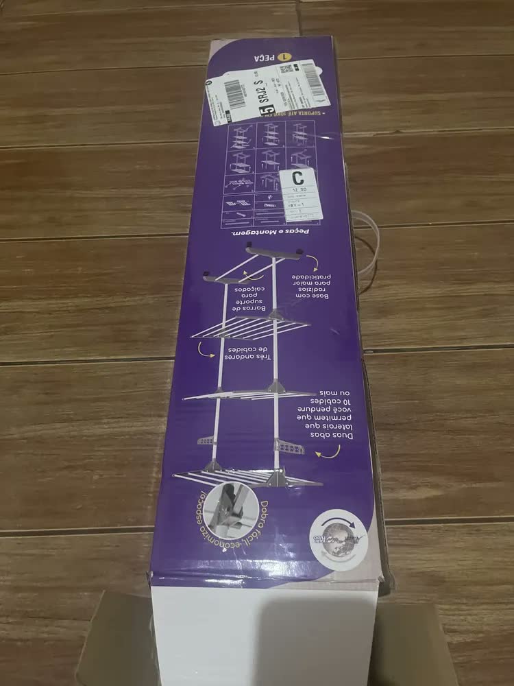 foto de Varal Chão Dobrável 3 Andares 30kg Com Rodinhas E Cabides