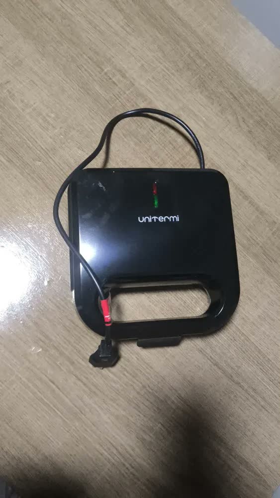 foto de Sanduicheira Elétrica Grill Antiaderente VYROX para 2 Sanduíches, Inox