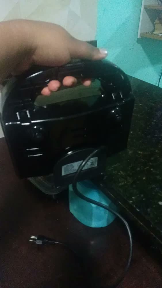 foto de Sanduicheira Elétrica Grill Antiaderente VYROX para 2 Sanduíches, Inox
