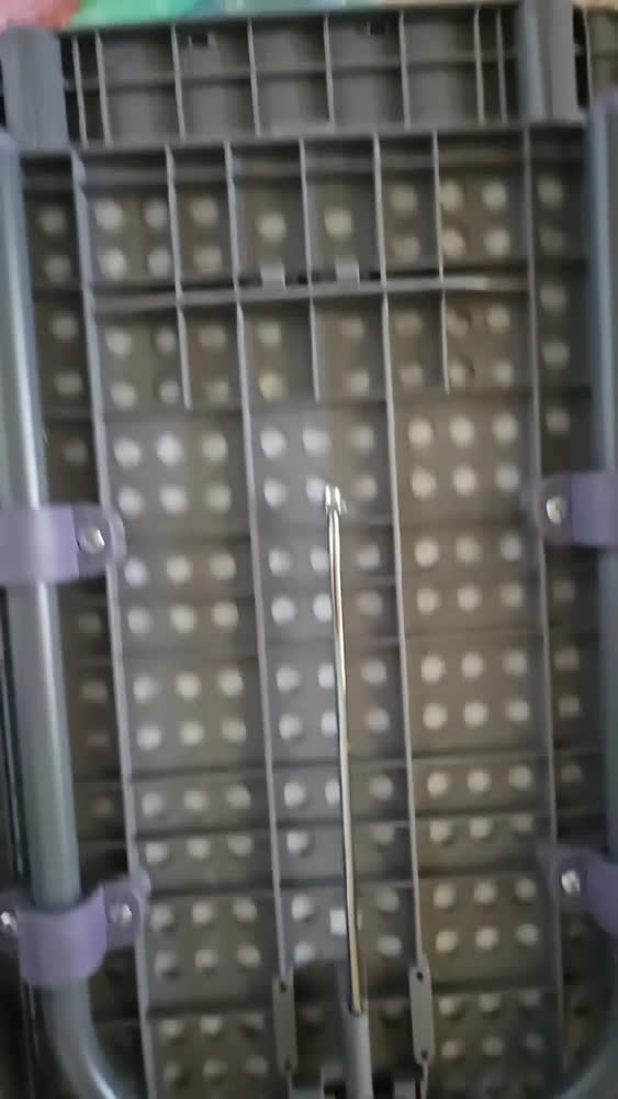 foto de LUMAI Tábua de Passar Roupa Ferro de Mesa Portatil - Passadeira Oxford Dobrável e Compacta - Suporte para Guardar o Ferro Junto - Gancho para Pendurar Parede - Tecido Antichamas